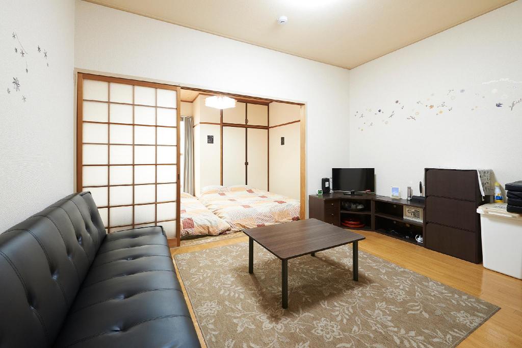 OSAKA JUSO APARTMENT[KITAGAWA BUILDING 402]