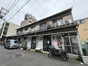 【ファミリーや大人数におすすめ👨‍👩‍👧‍👦】2階建て広々空…